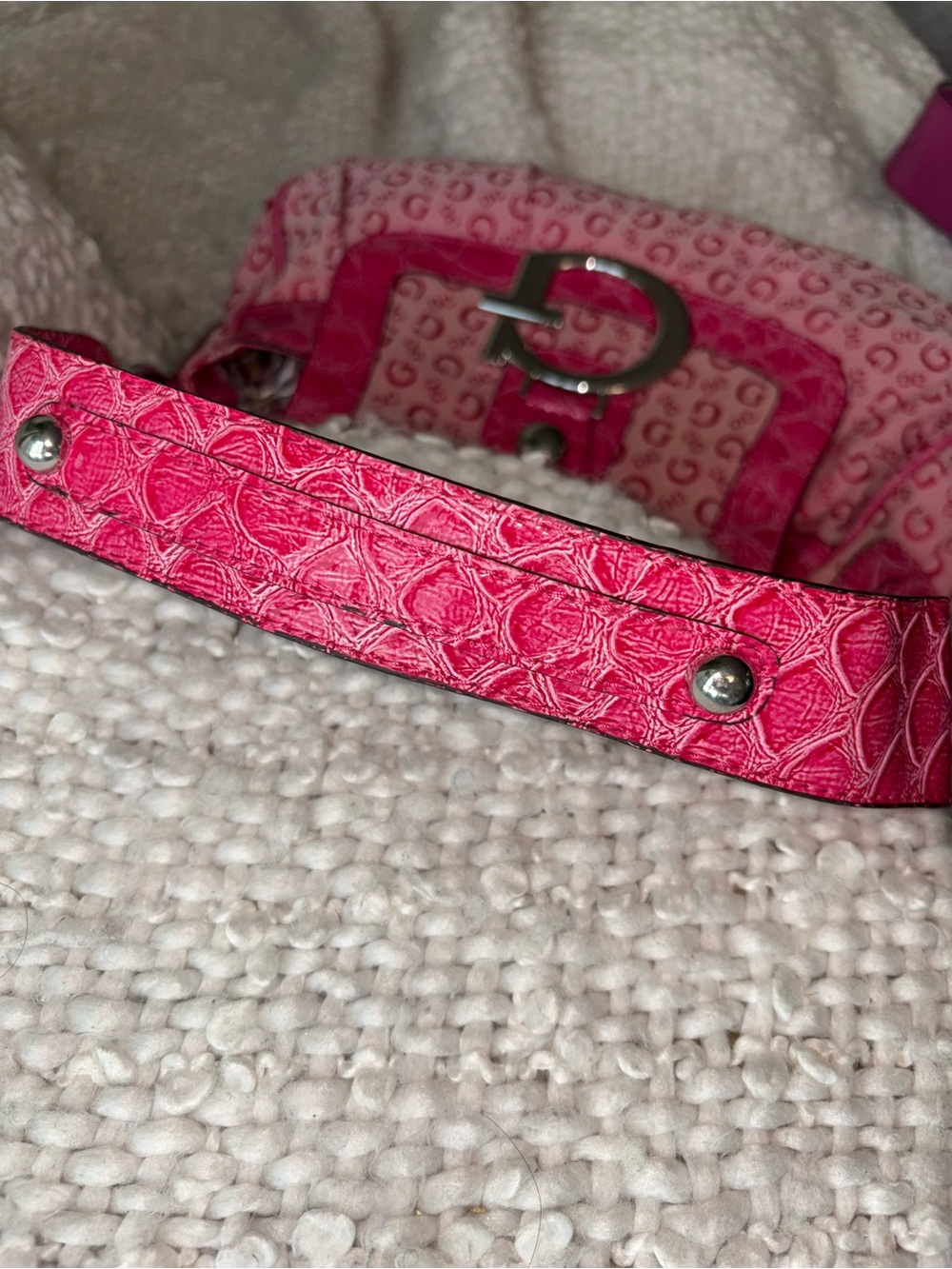 RARE Vintage Y2K GUESS Hot Pink Monogram Croc Shoulder Bag Big G - Picture 10 of 11